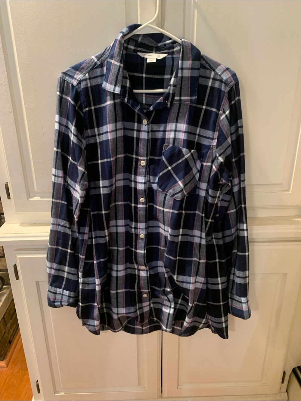Old Navy Navy Plaid Button-Down Shirt with Pink & White Stripes